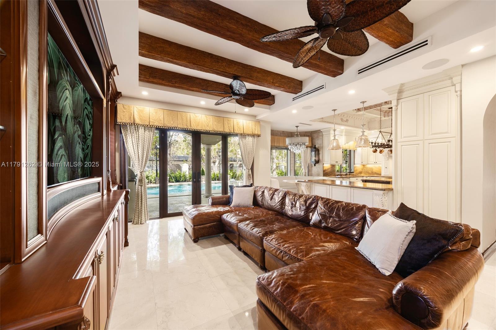 6016 Leonardo St Coral Gables, FL 33146 6016 Leonardo St Coral Gables, FL 33146