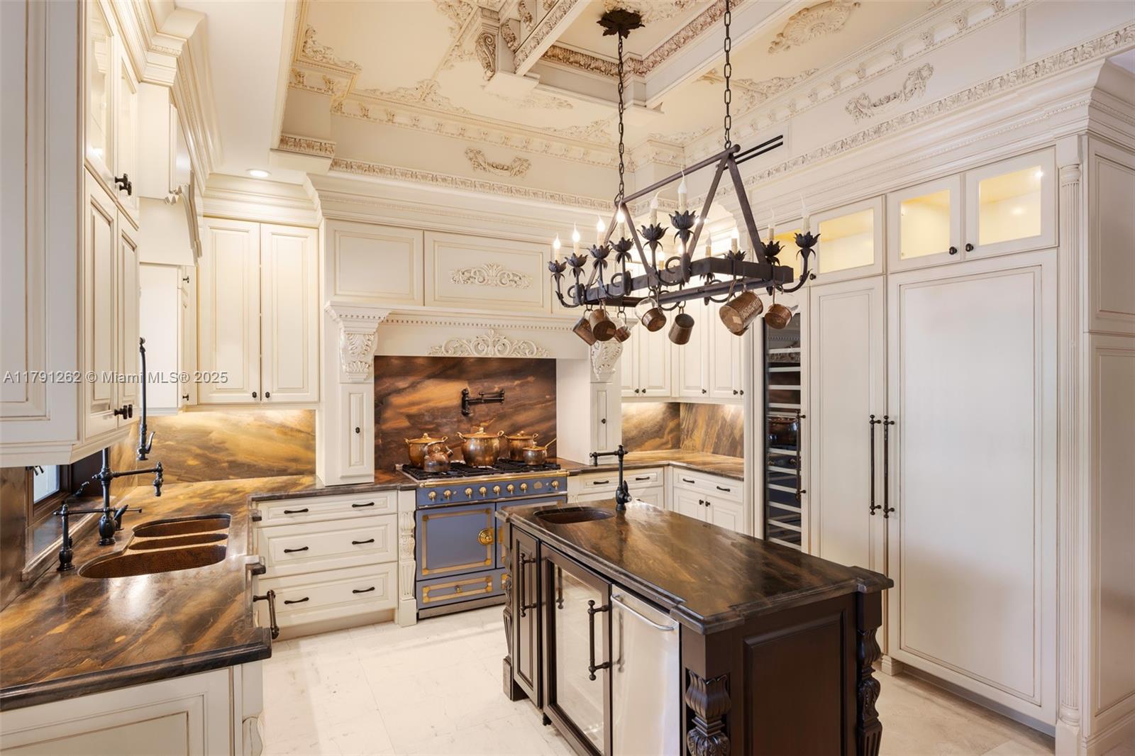 6016 Leonardo St Coral Gables, FL 33146 6016 Leonardo St Coral Gables, FL 33146