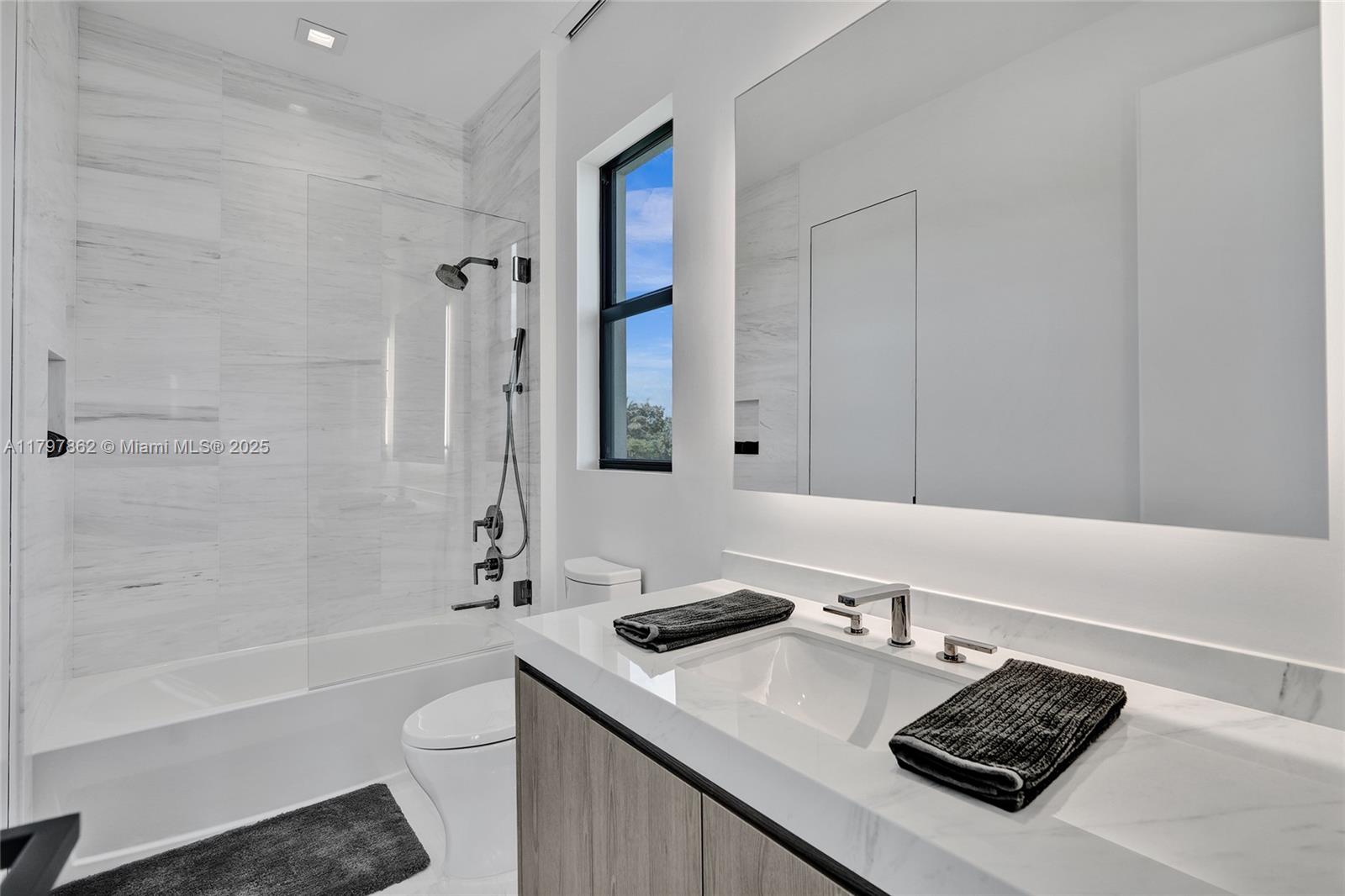 17811 SW 58th St Southwest Ranches, FL 33331