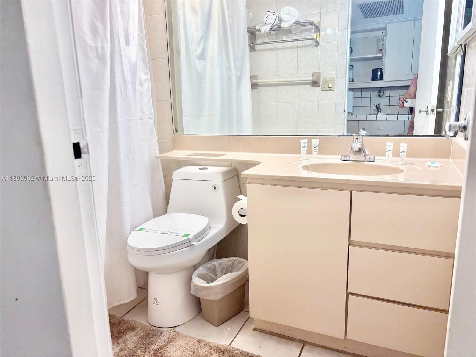 19201 Collins Ave #606,Sunny Isles Beach, FL 33160