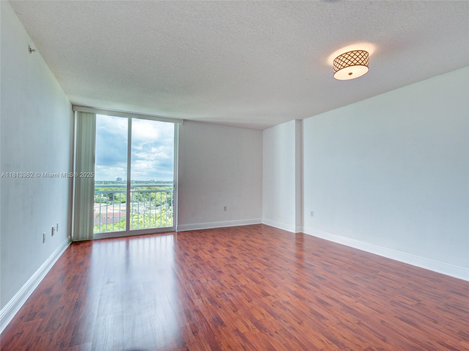 3000 Coral Way #715,Miami, FL 33145