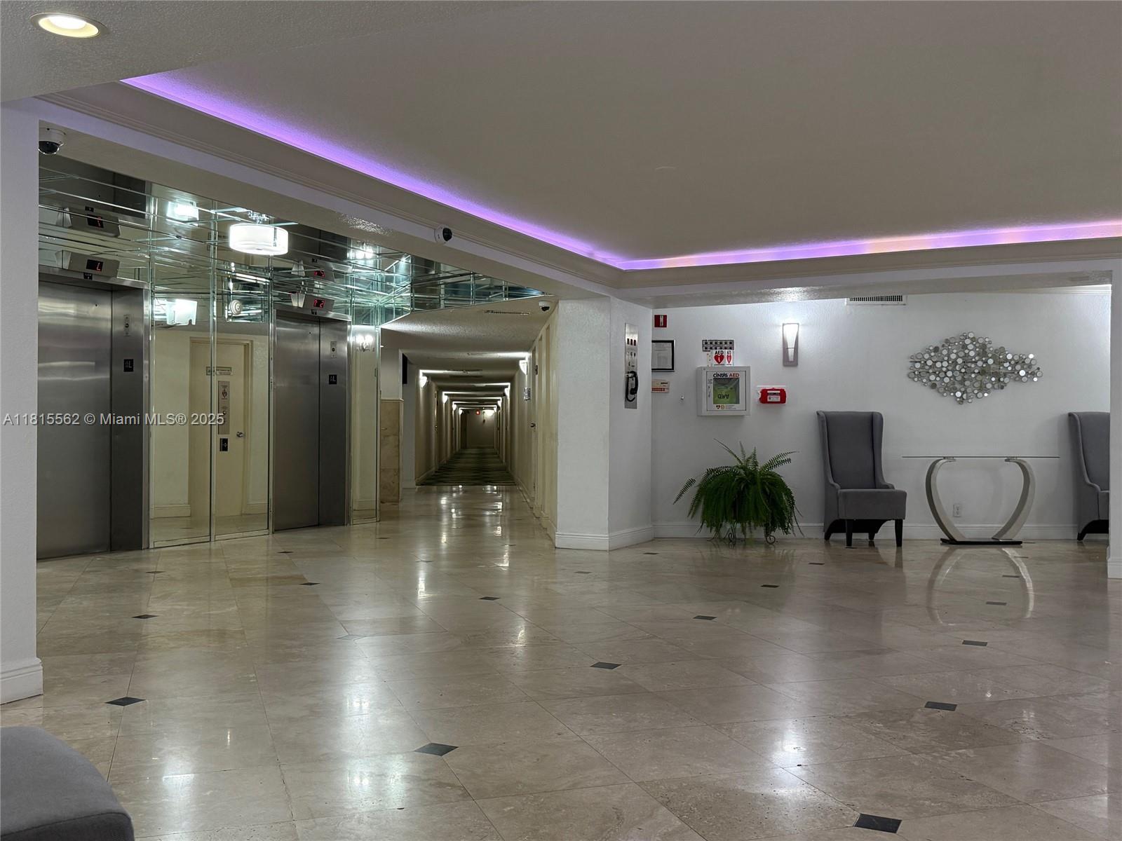 800 Parkview Dr #820,Hallandale Beach, FL 33009