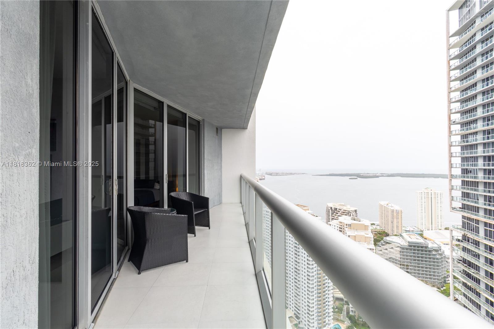 image Icon Brickell22
