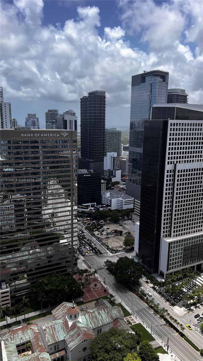 image Icon Brickell27
