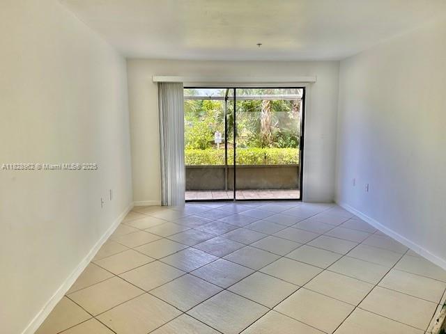 2303 N Congress Ave #12