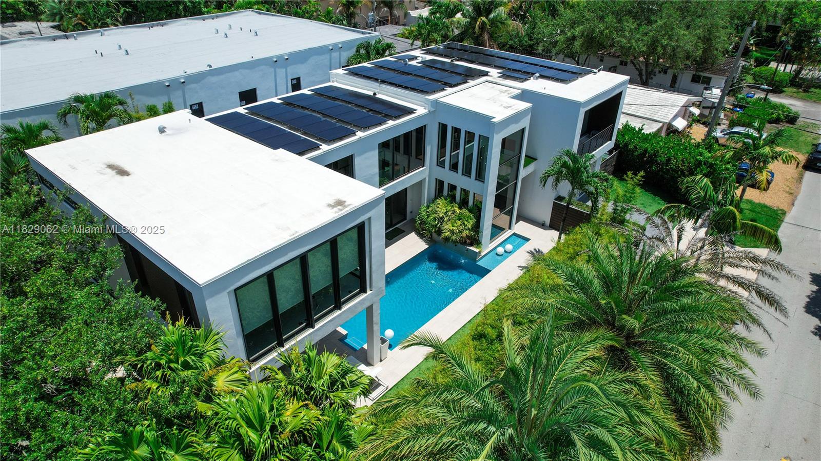 1600 NE 6th St Fort Lauderdale, FL 33304