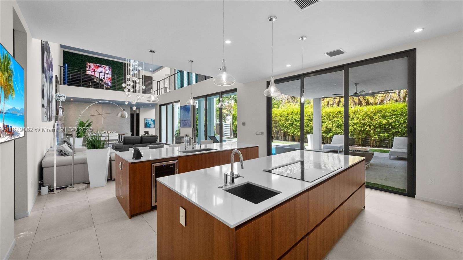 1600 NE 6th St Fort Lauderdale, FL 33304