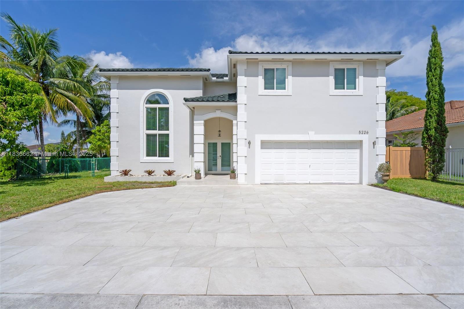 5226 SW 160th Ave