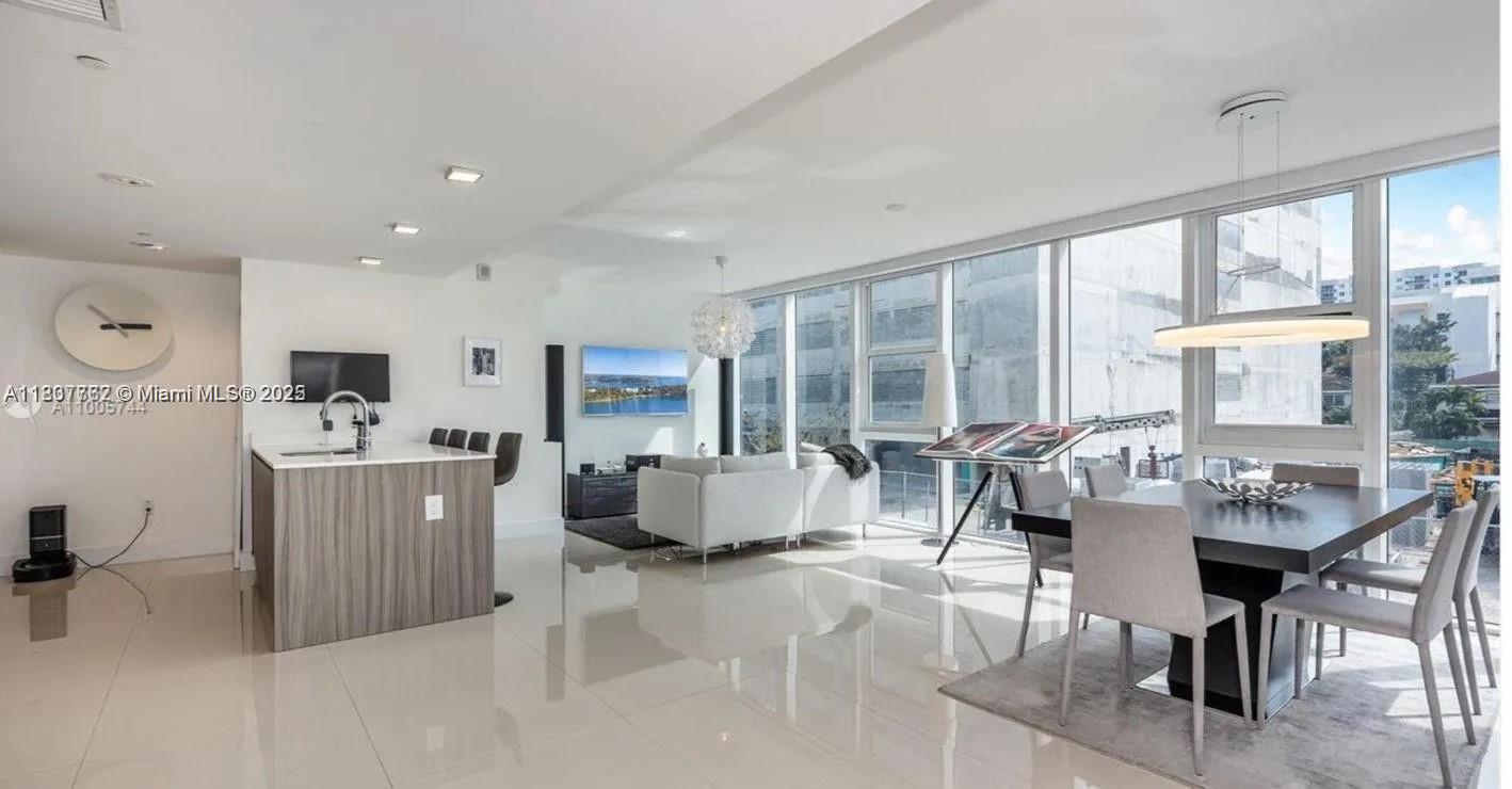 image Bay House4