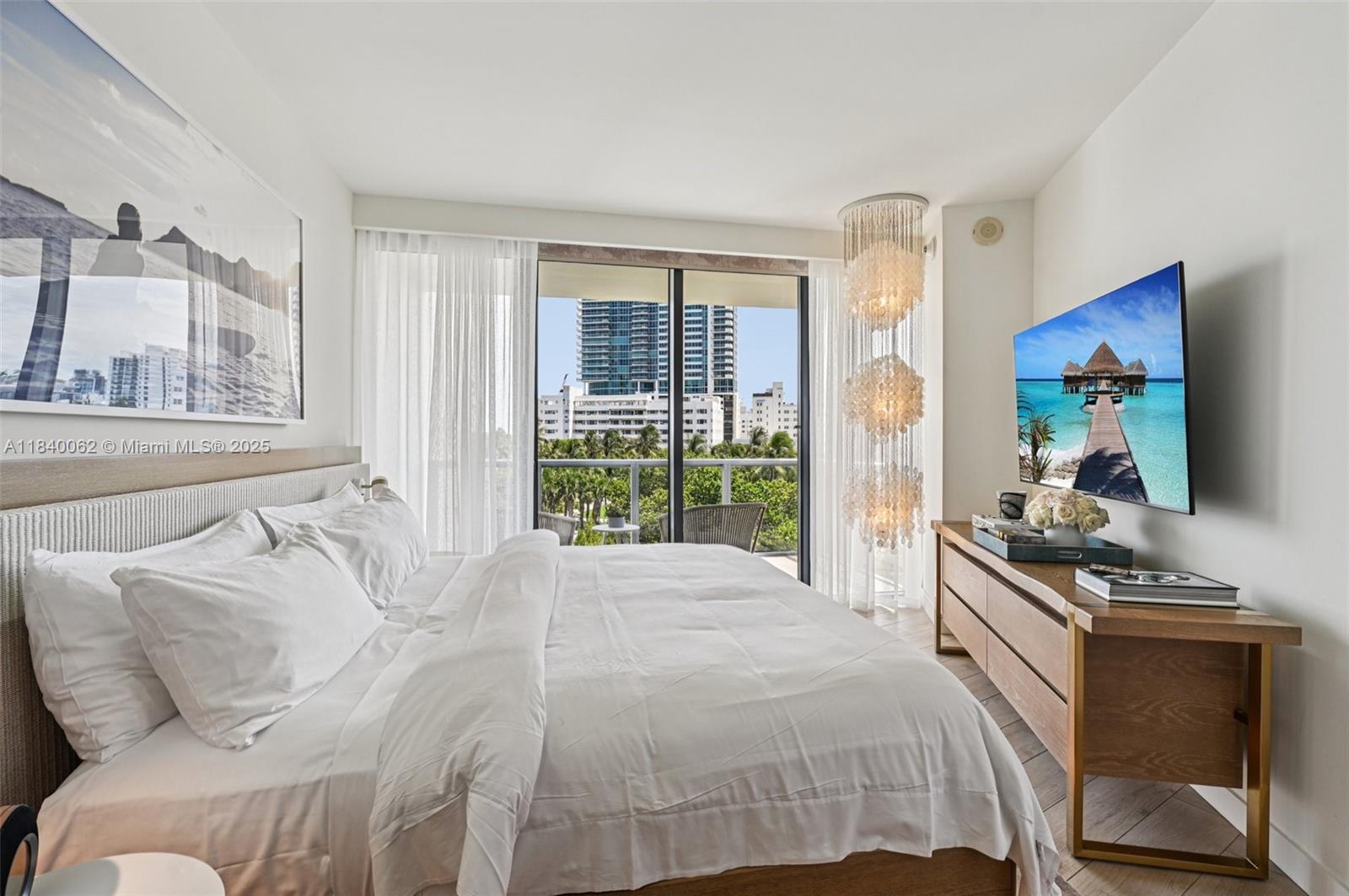 image W South Beach Residences10