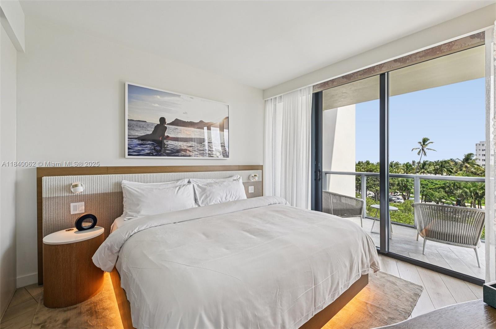 image W South Beach Residences12