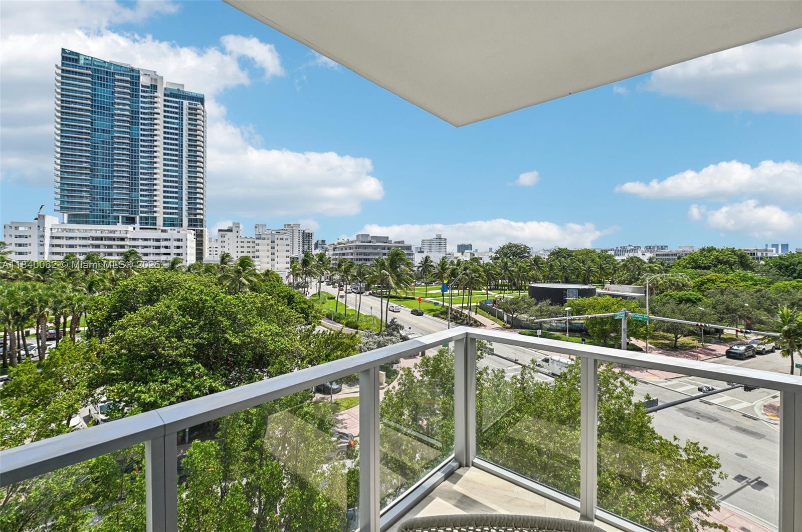 image W South Beach Residences20