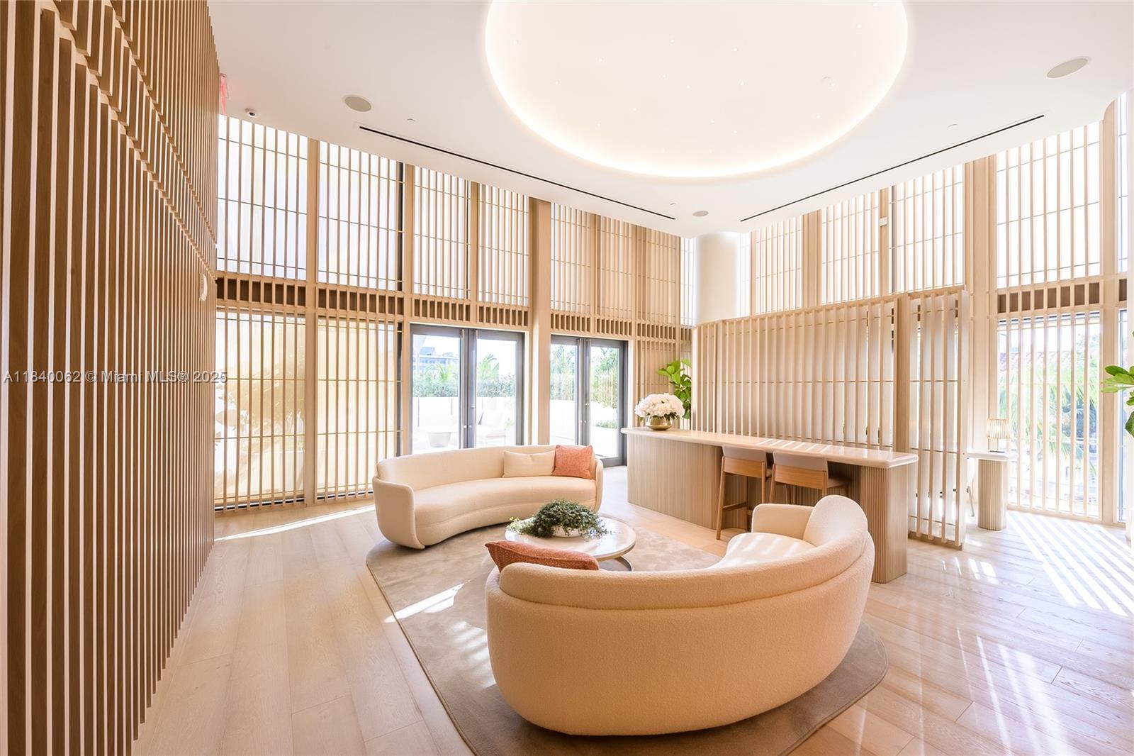 image W South Beach Residences28
