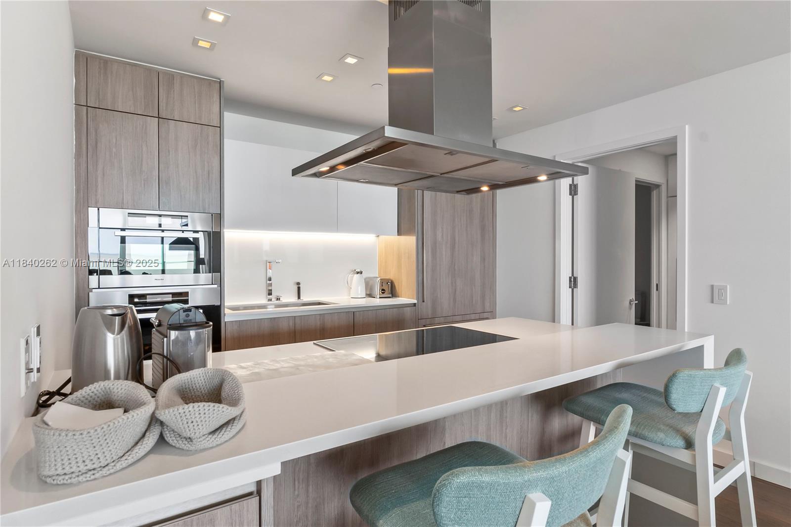 image Oceana Key Biscayne Condo11