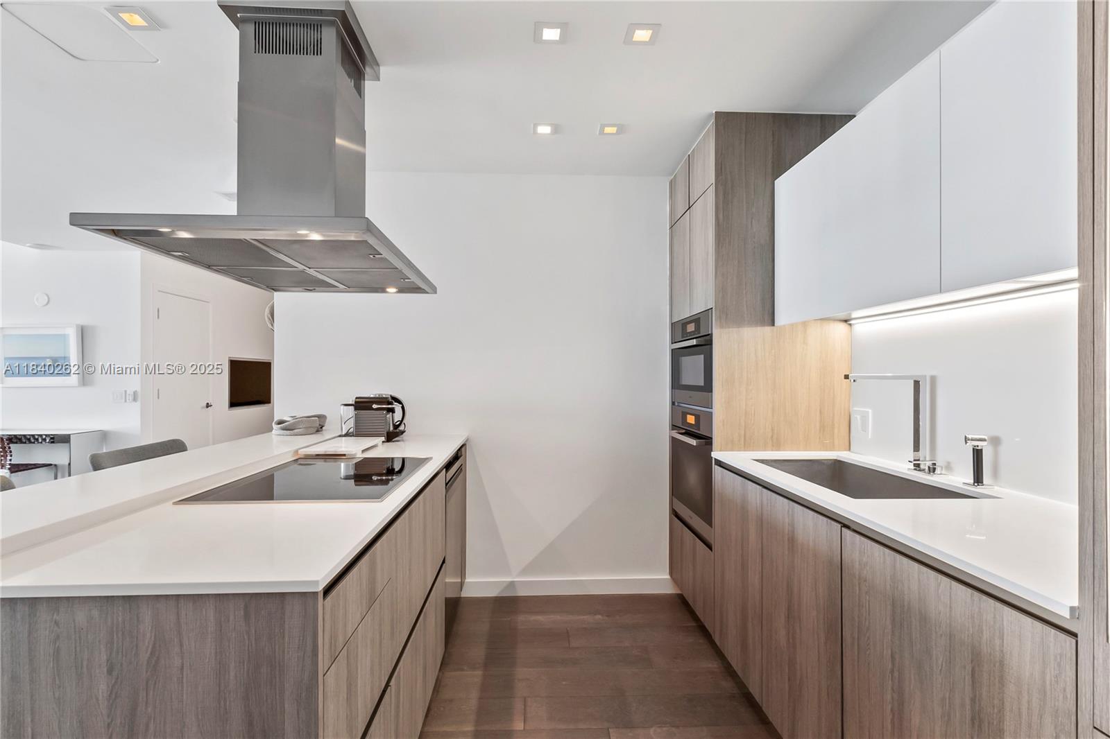 image Oceana Key Biscayne Condo15