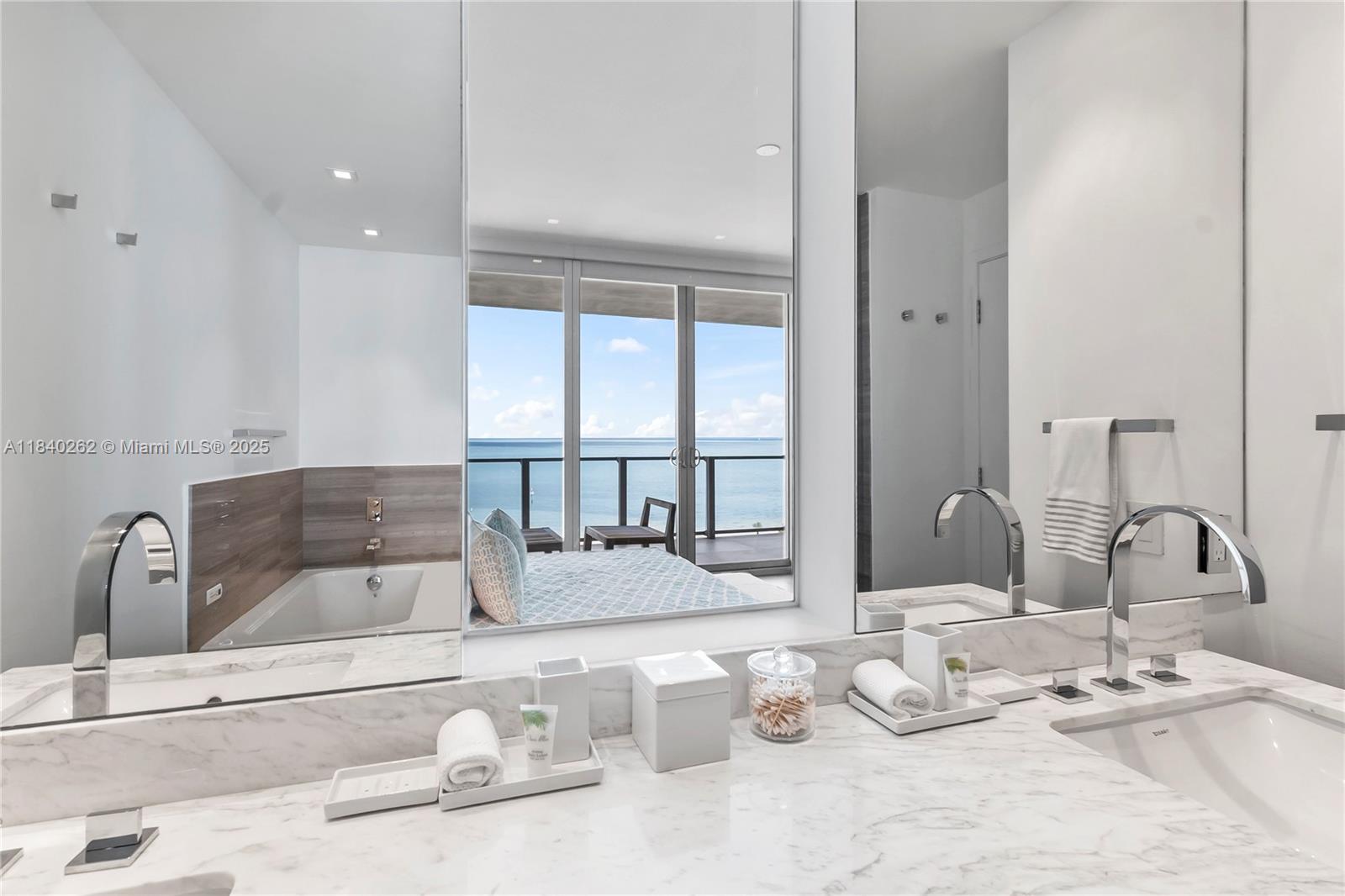 image Oceana Key Biscayne Condo25