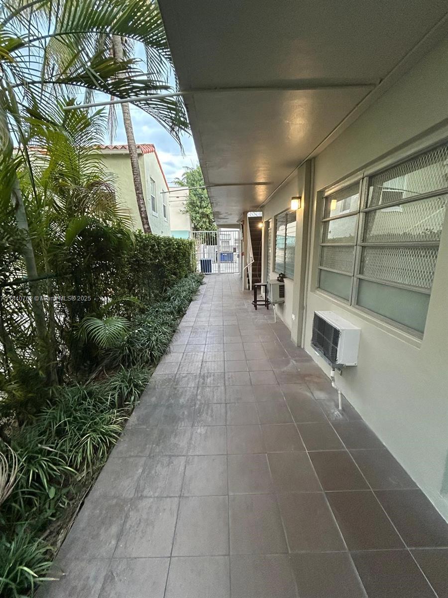 921 Meridian Ave #10