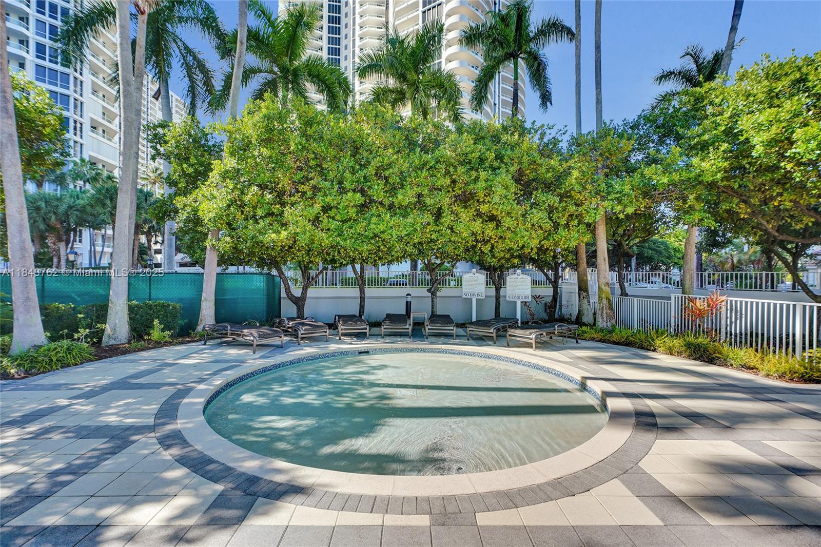 21150 Point Pl #406 Aventura, FL 33180