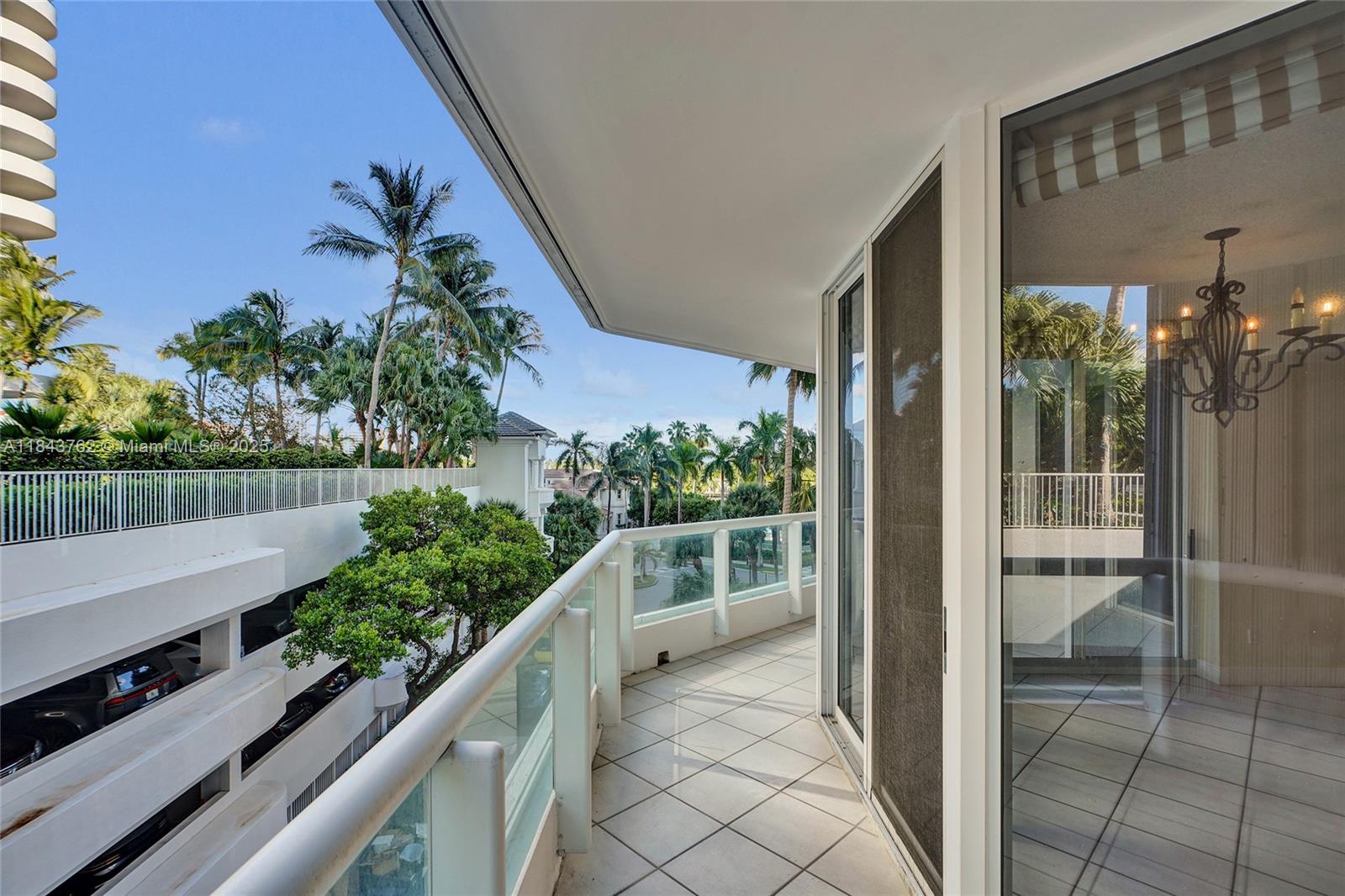 21150 Point Pl #406 Aventura, FL 33180