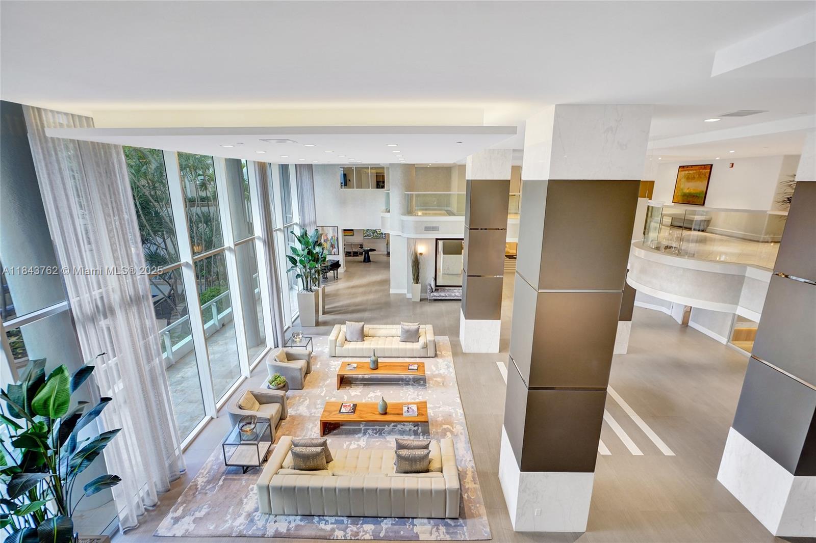 21150 Point Pl #406 Aventura, FL 33180