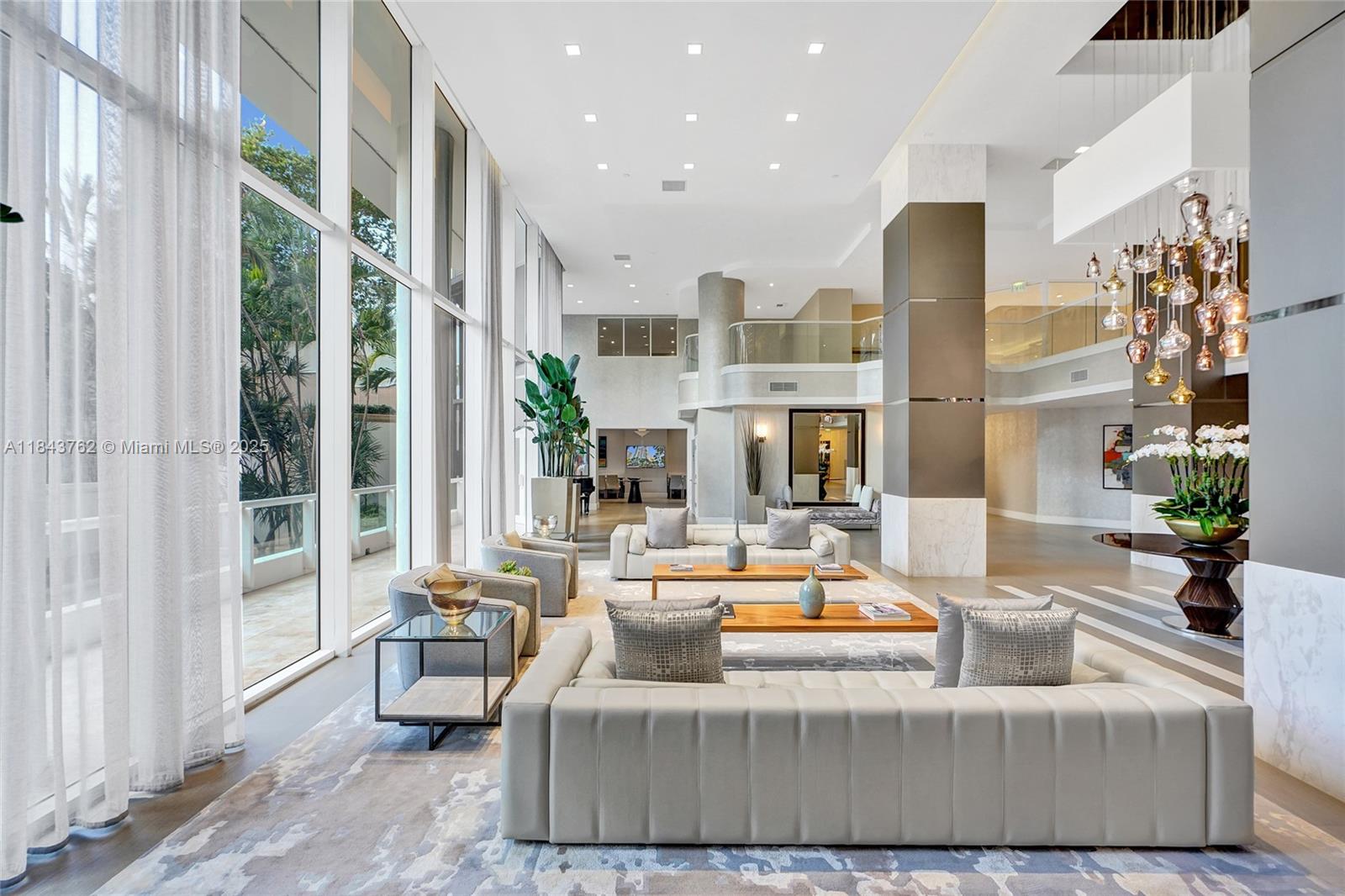 21150 Point Pl #406 Aventura, FL 33180