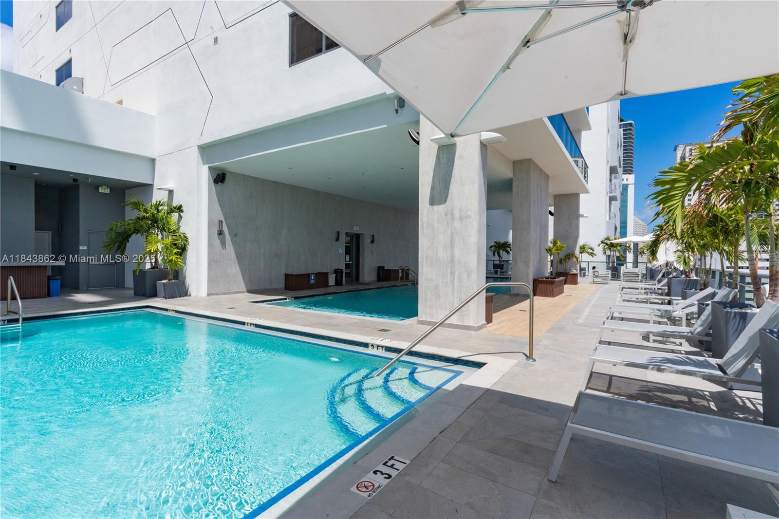 image Smart Brickell32