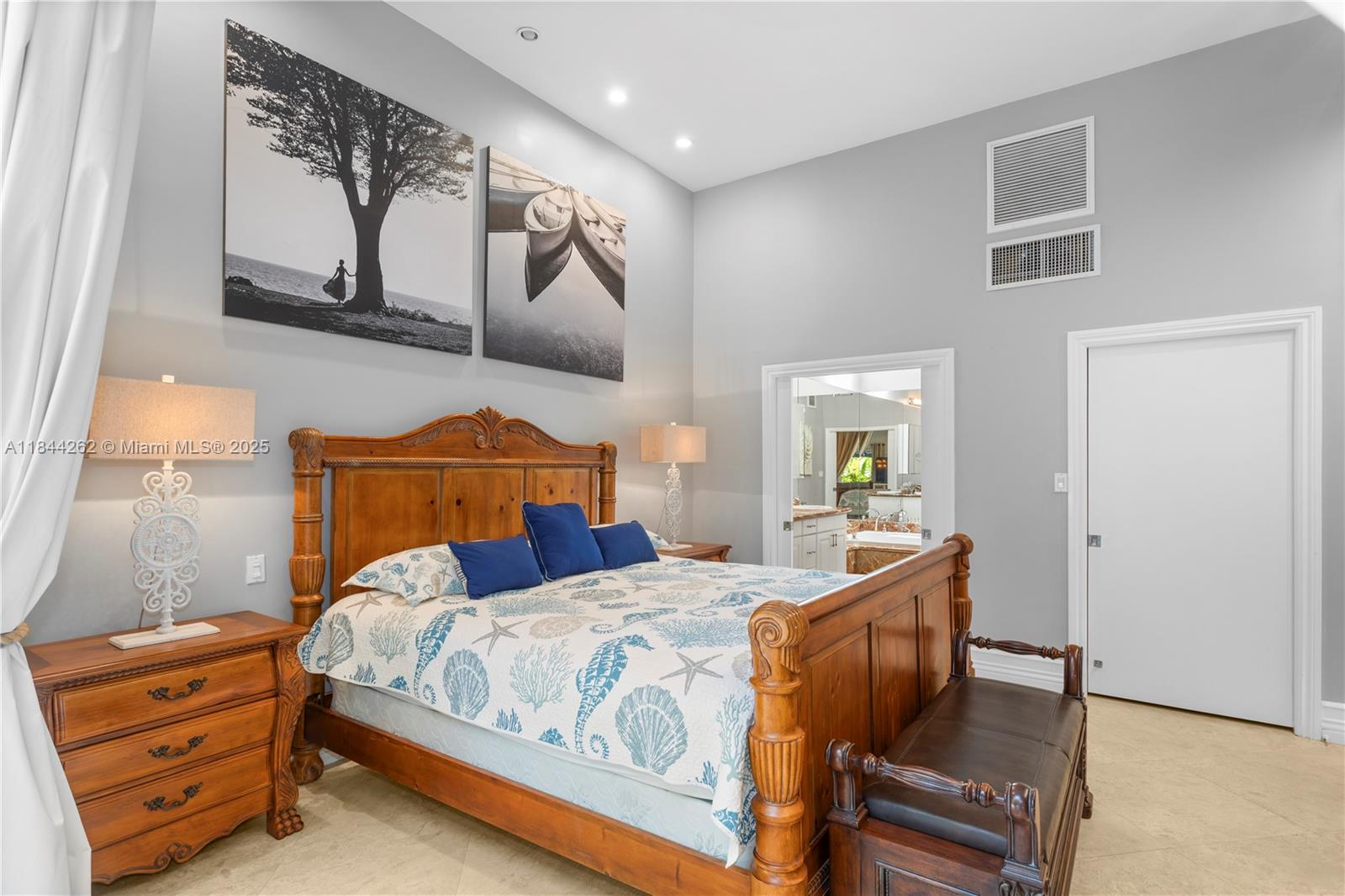 2665 S Parkview Dr Hallandale Beach, FL 33009