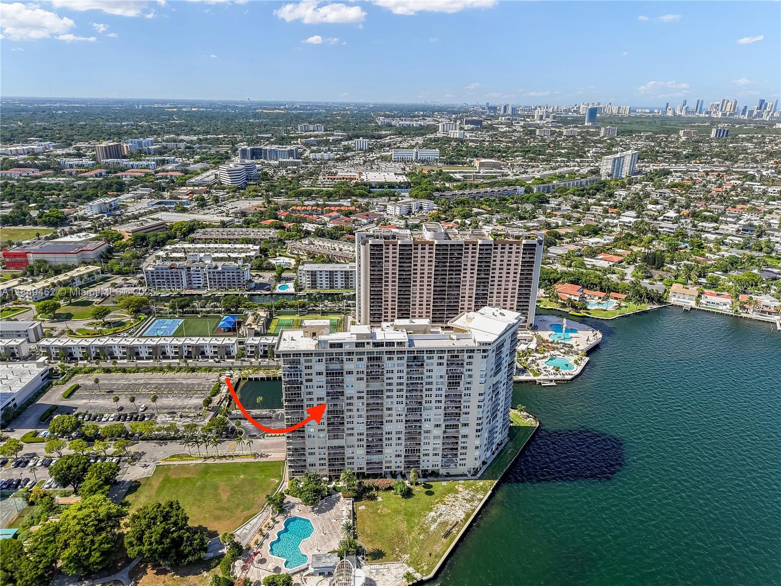 11111 Biscayne Blvd #15F