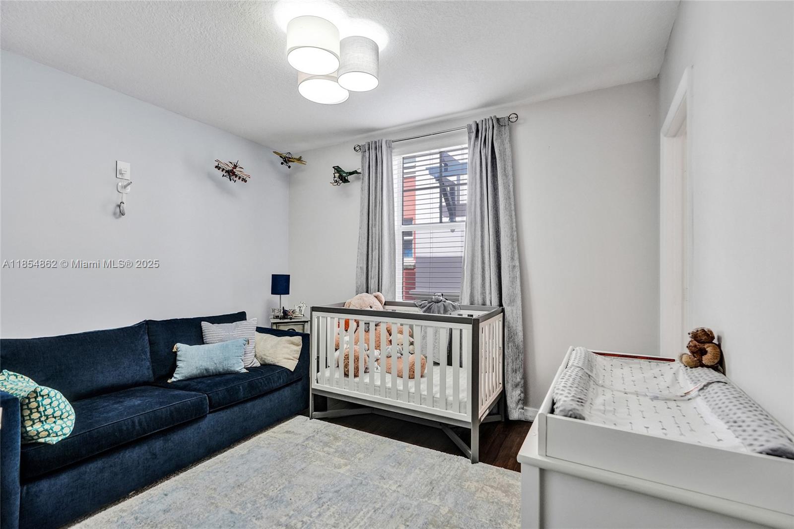 1033 NE 17th Way #1904 Fort Lauderdale, FL 33304