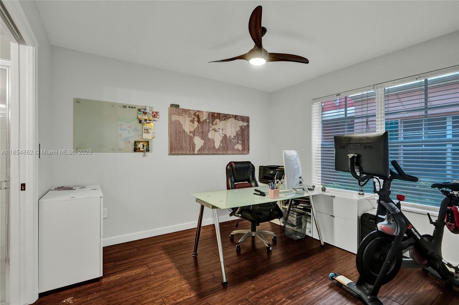 1033 NE 17th Way #1904 Fort Lauderdale, FL 33304