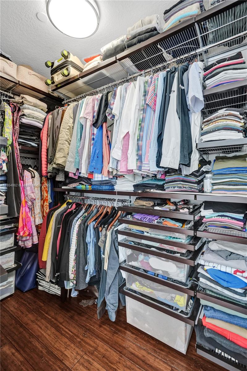 1033 NE 17th Way #1904 Fort Lauderdale, FL 33304