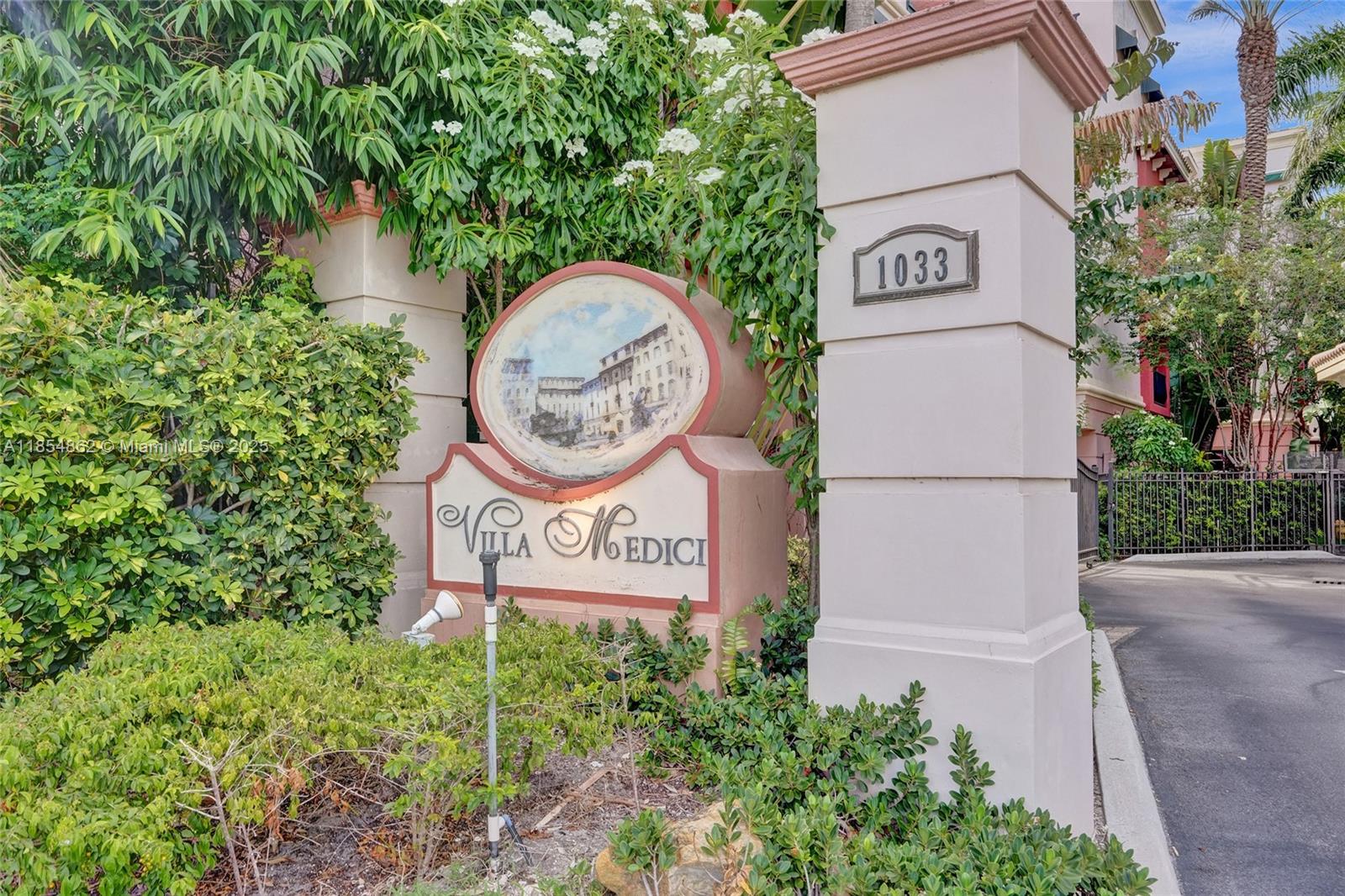 1033 NE 17th Way #1904 Fort Lauderdale, FL 33304