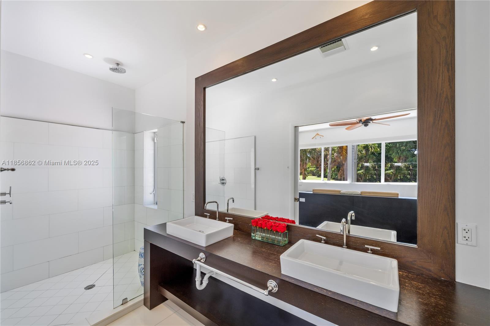 3220 Chase Ave Miami Beach, FL 33140