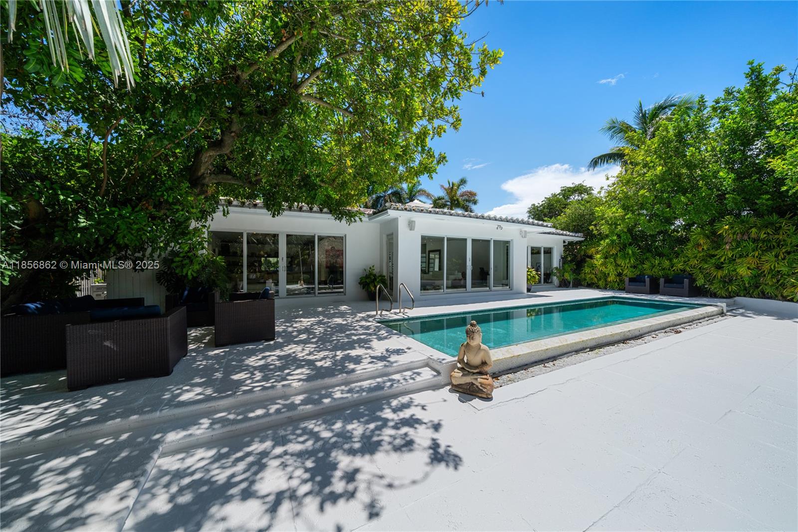 3220 Chase Ave Miami Beach, FL 33140
