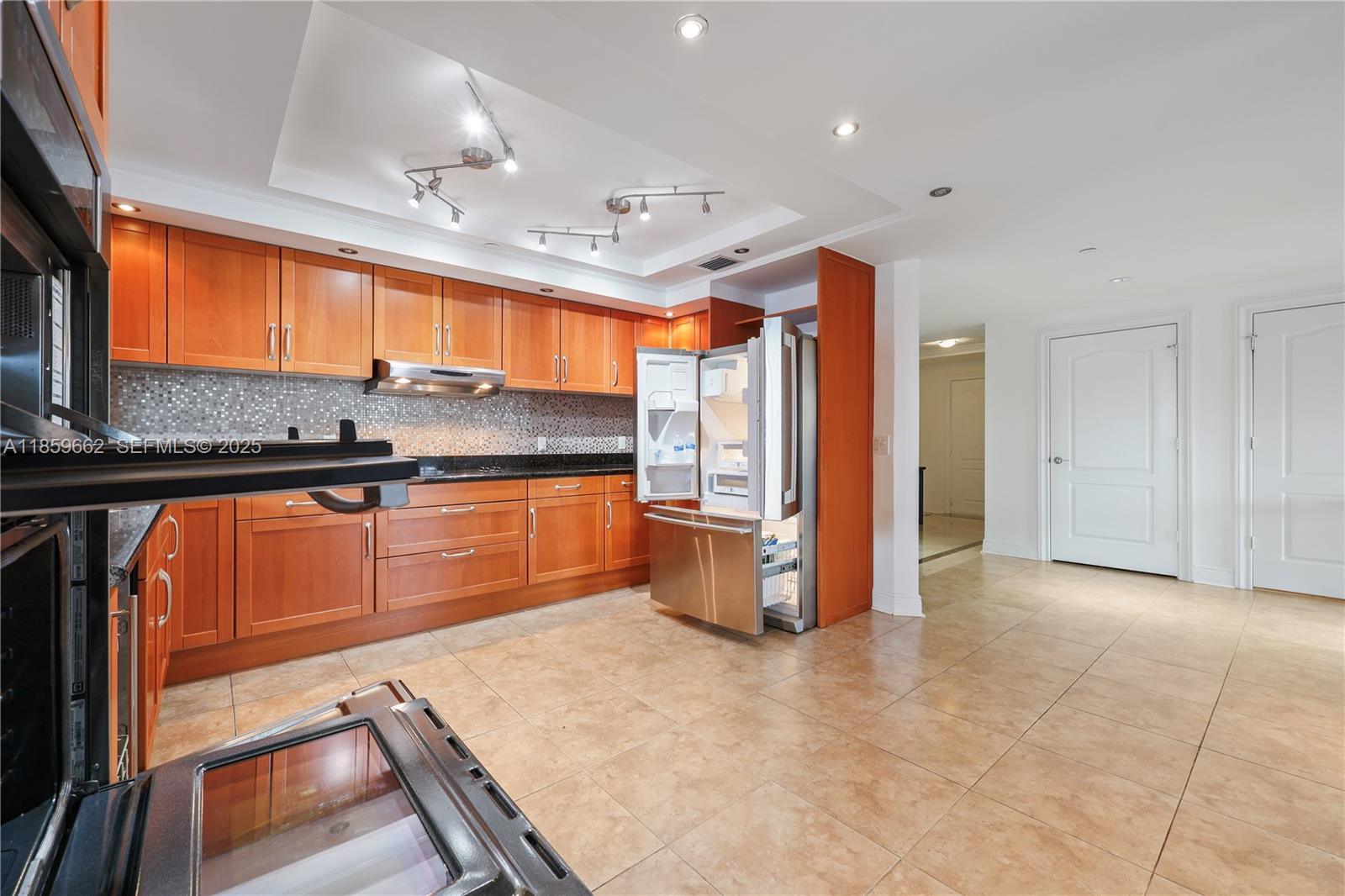 110 Hendricks Isle #13 Fort Lauderdale, FL 33301