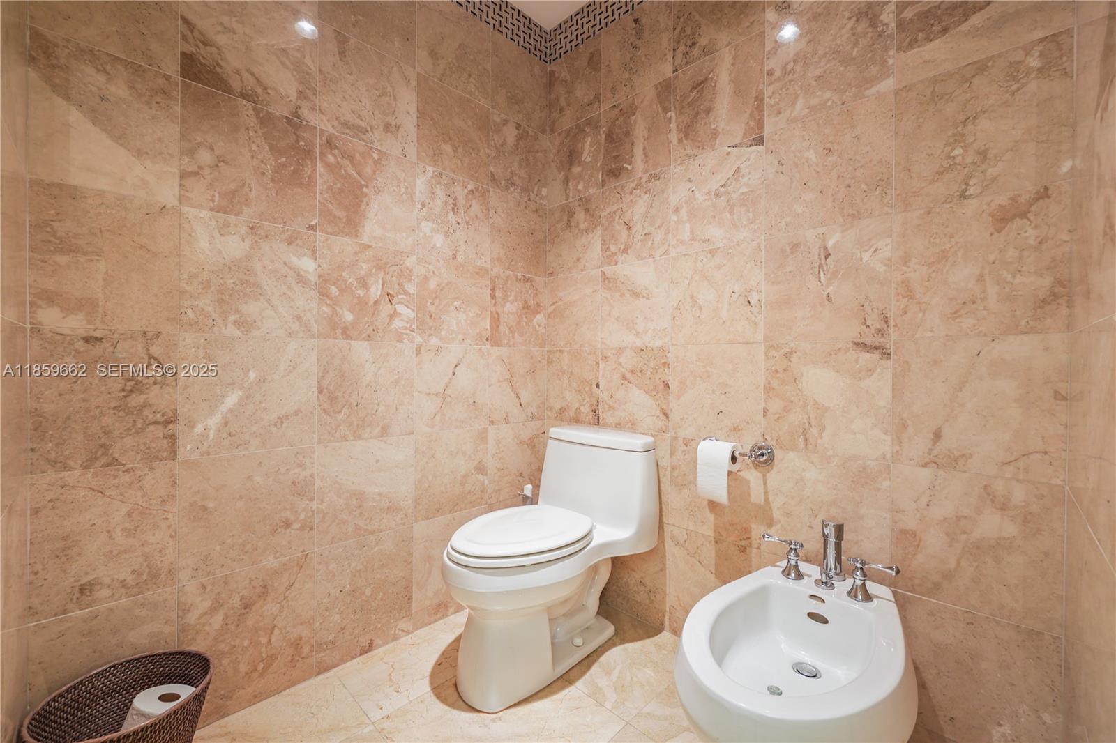 110 Hendricks Isle #13 Fort Lauderdale, FL 33301