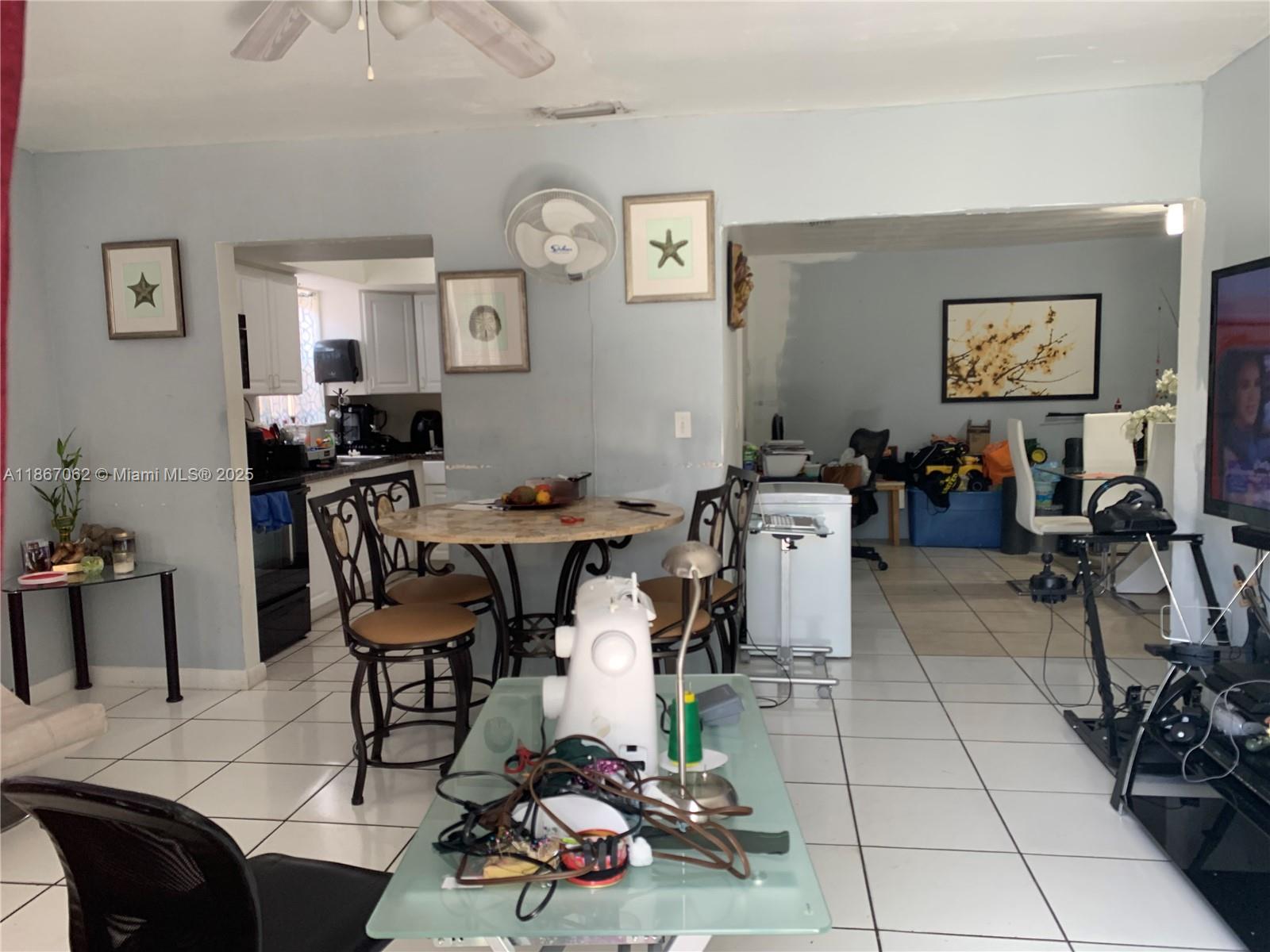 1147 NW 46th St