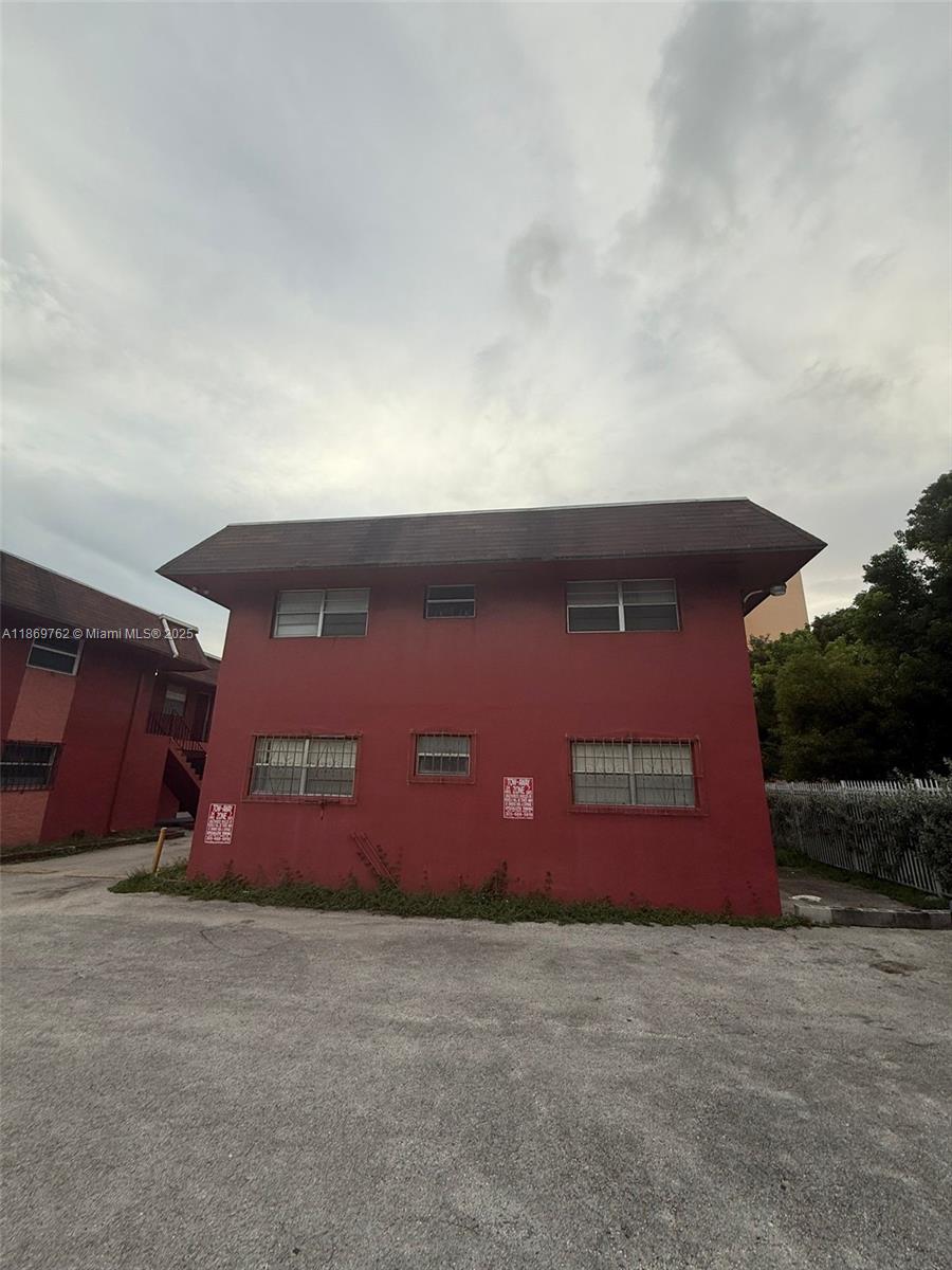 747 NW 13th Ave #2