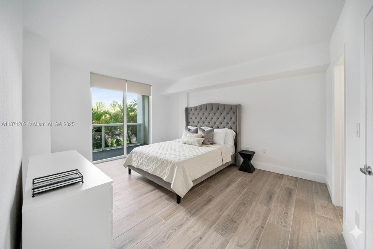 image Harbour House21
