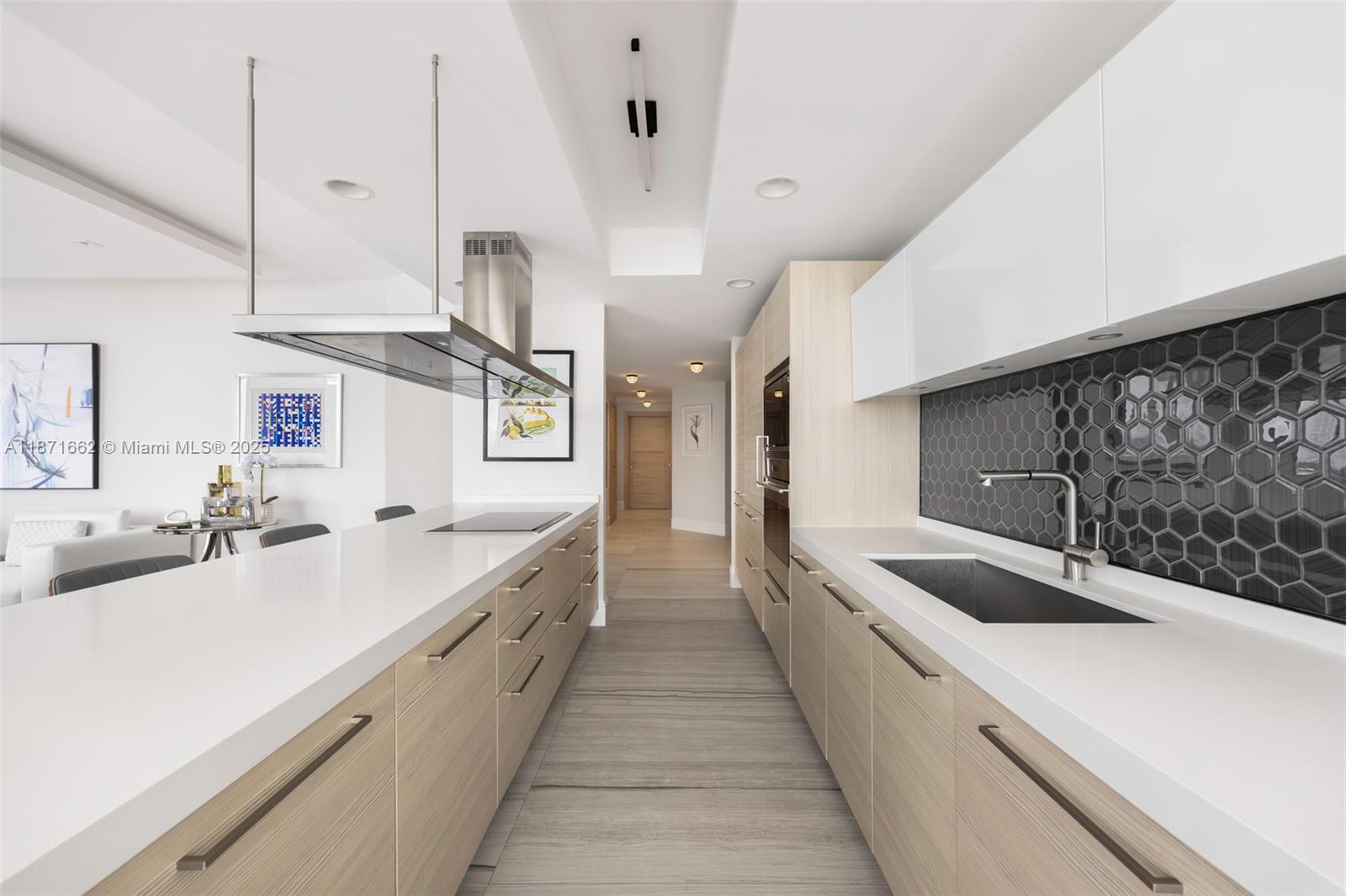 17301 Biscayne Blvd #2009 North Miami Beach, FL 33160