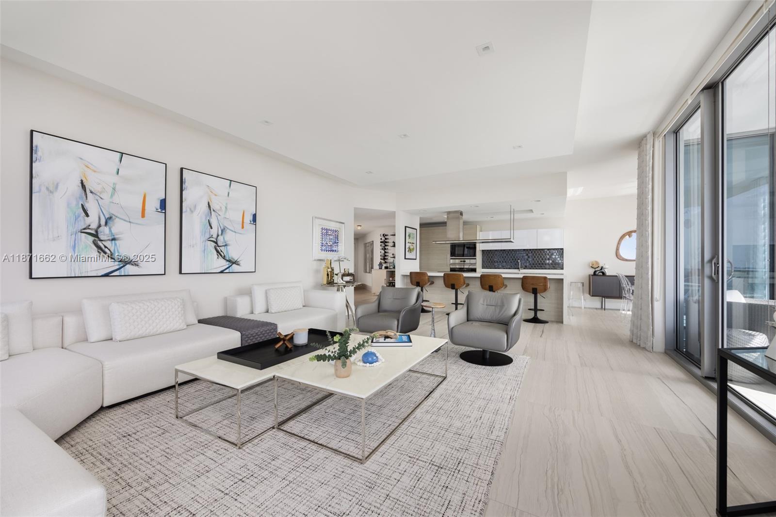 17301 Biscayne Blvd #2009 North Miami Beach, FL 33160