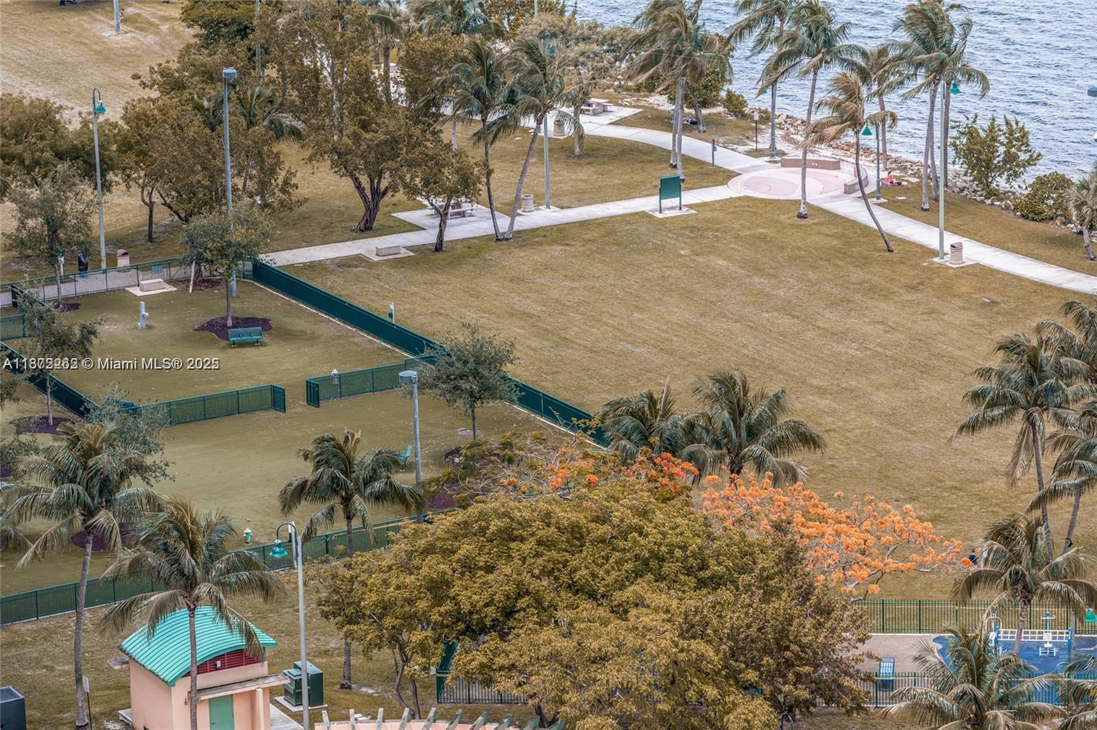 image Opera Tower Condo24