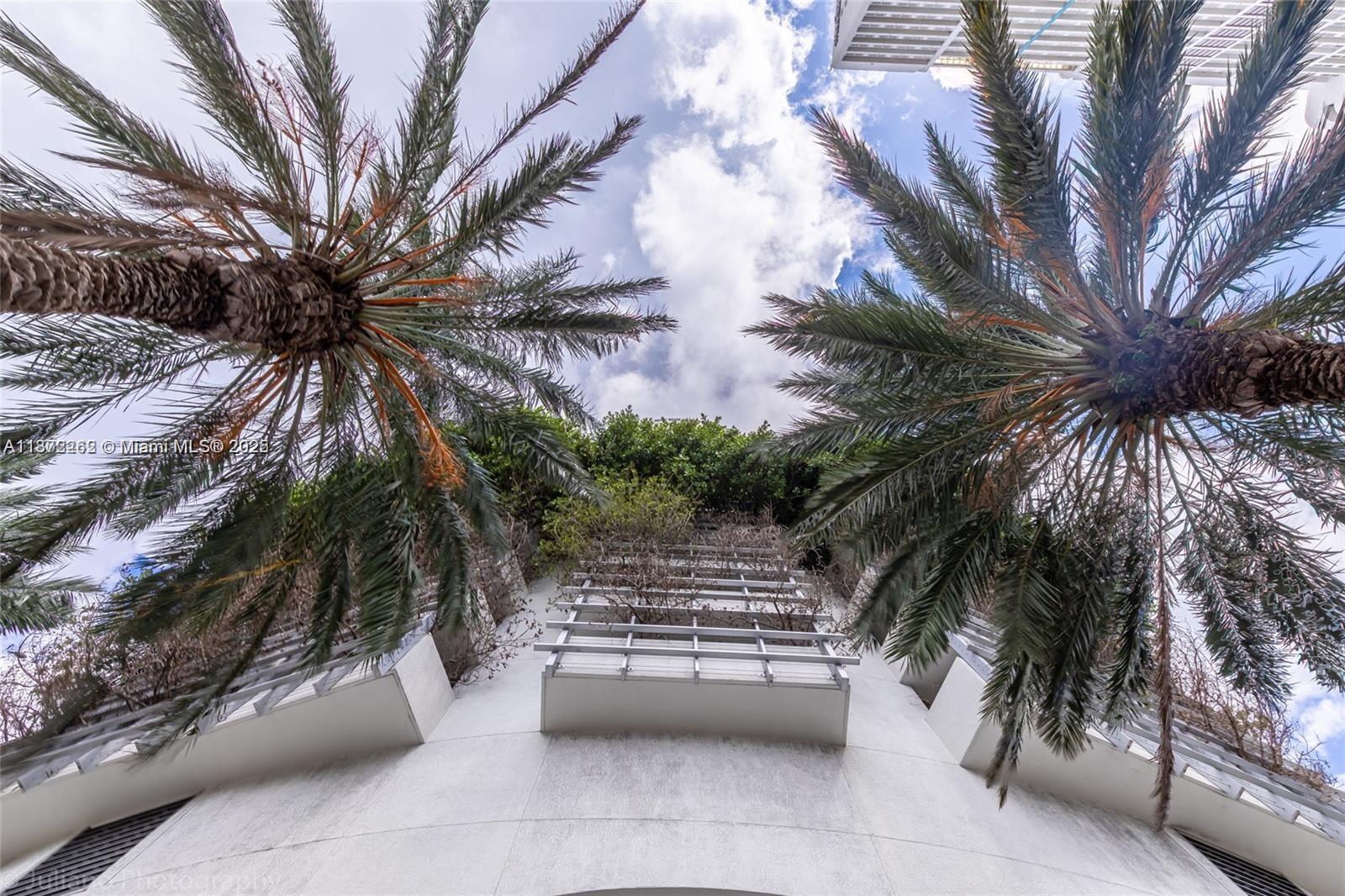 image Opera Tower Condo25