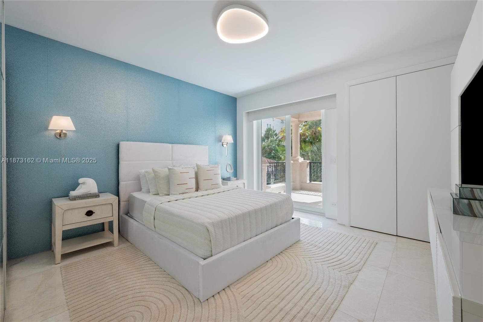 7921 Fisher Is Dr #7921 Miami Beach, FL 33109