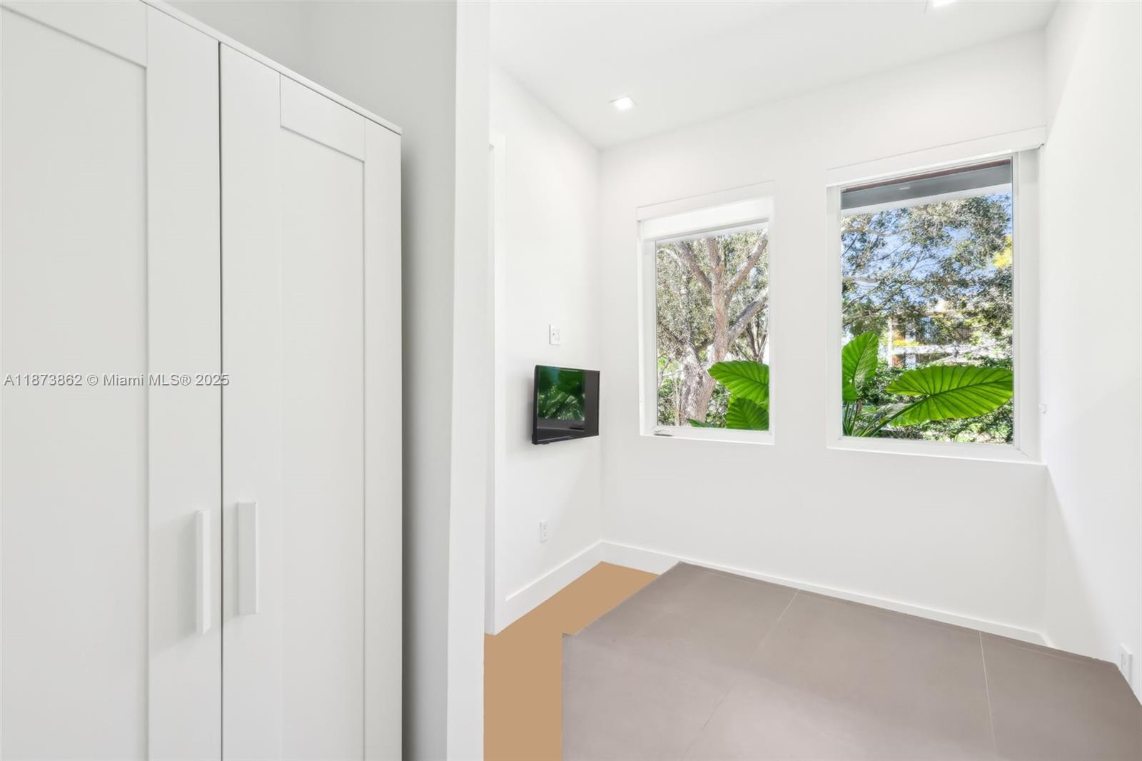 425 Harbor Dr Key Biscayne, FL 33149 425 Harbor Dr Key Biscayne, FL 33149