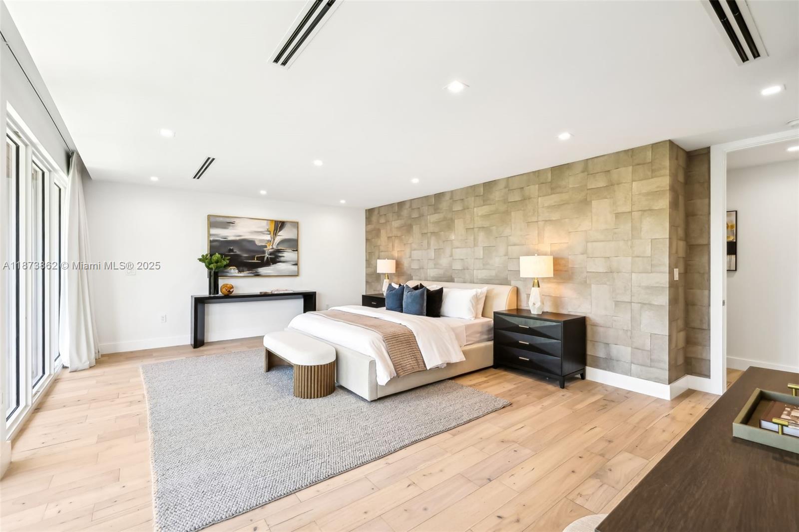 425 Harbor Dr Key Biscayne, FL 33149 425 Harbor Dr Key Biscayne, FL 33149