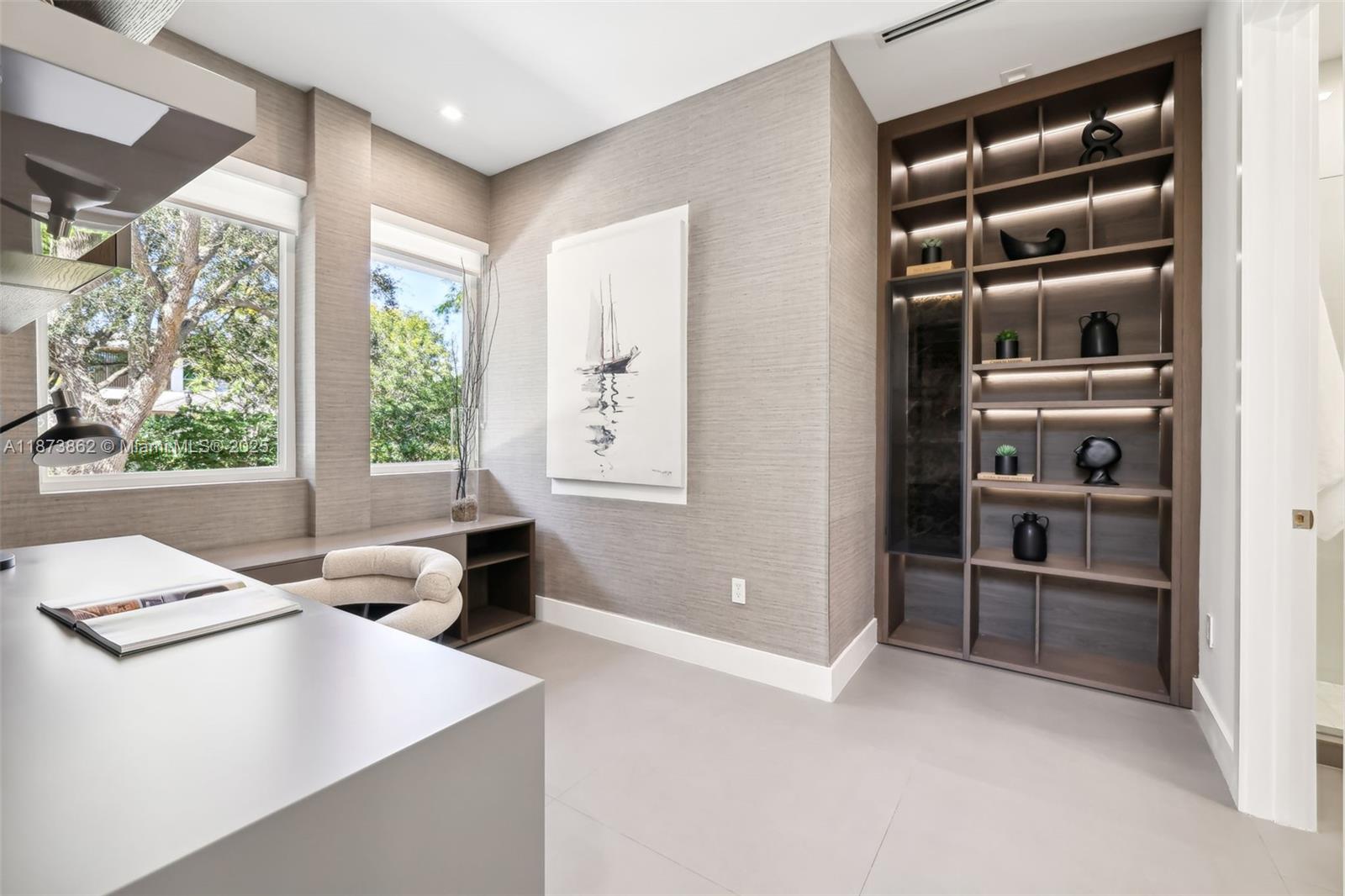 425 Harbor Dr Key Biscayne, FL 33149 425 Harbor Dr Key Biscayne, FL 33149