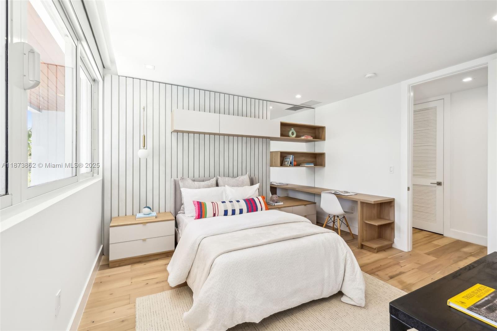 425 Harbor Dr Key Biscayne, FL 33149 425 Harbor Dr Key Biscayne, FL 33149