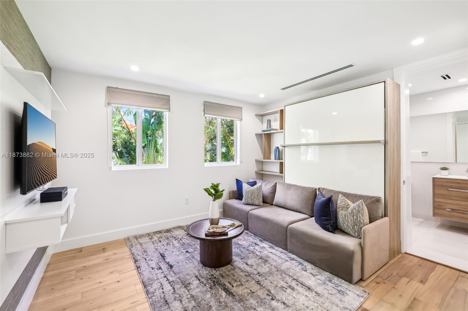 425 Harbor Dr Key Biscayne, FL 33149 425 Harbor Dr Key Biscayne, FL 33149