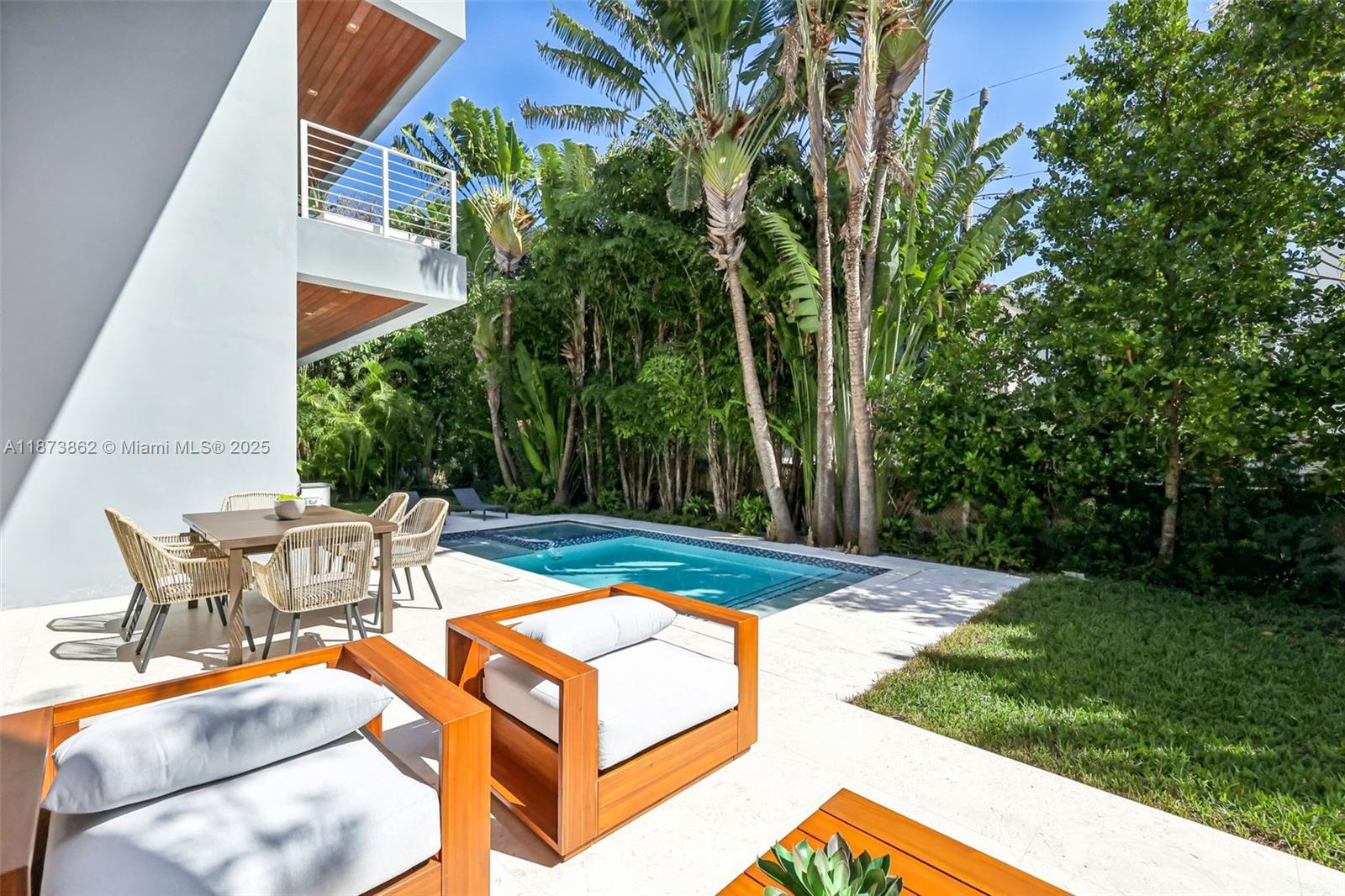 425 Harbor Dr Key Biscayne, FL 33149 425 Harbor Dr Key Biscayne, FL 33149